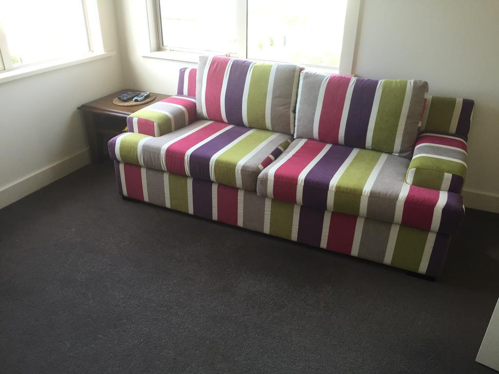 Davidsons Luxury Homestay Lower Hutt Exterior foto