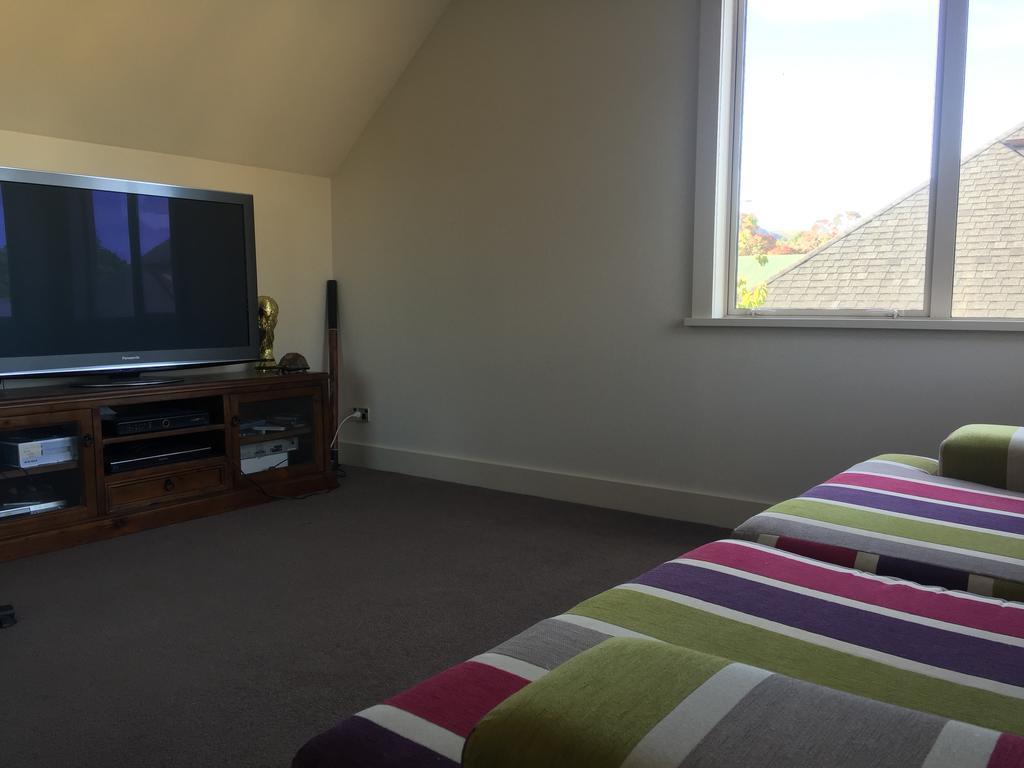 Davidsons Luxury Homestay Lower Hutt Exterior foto